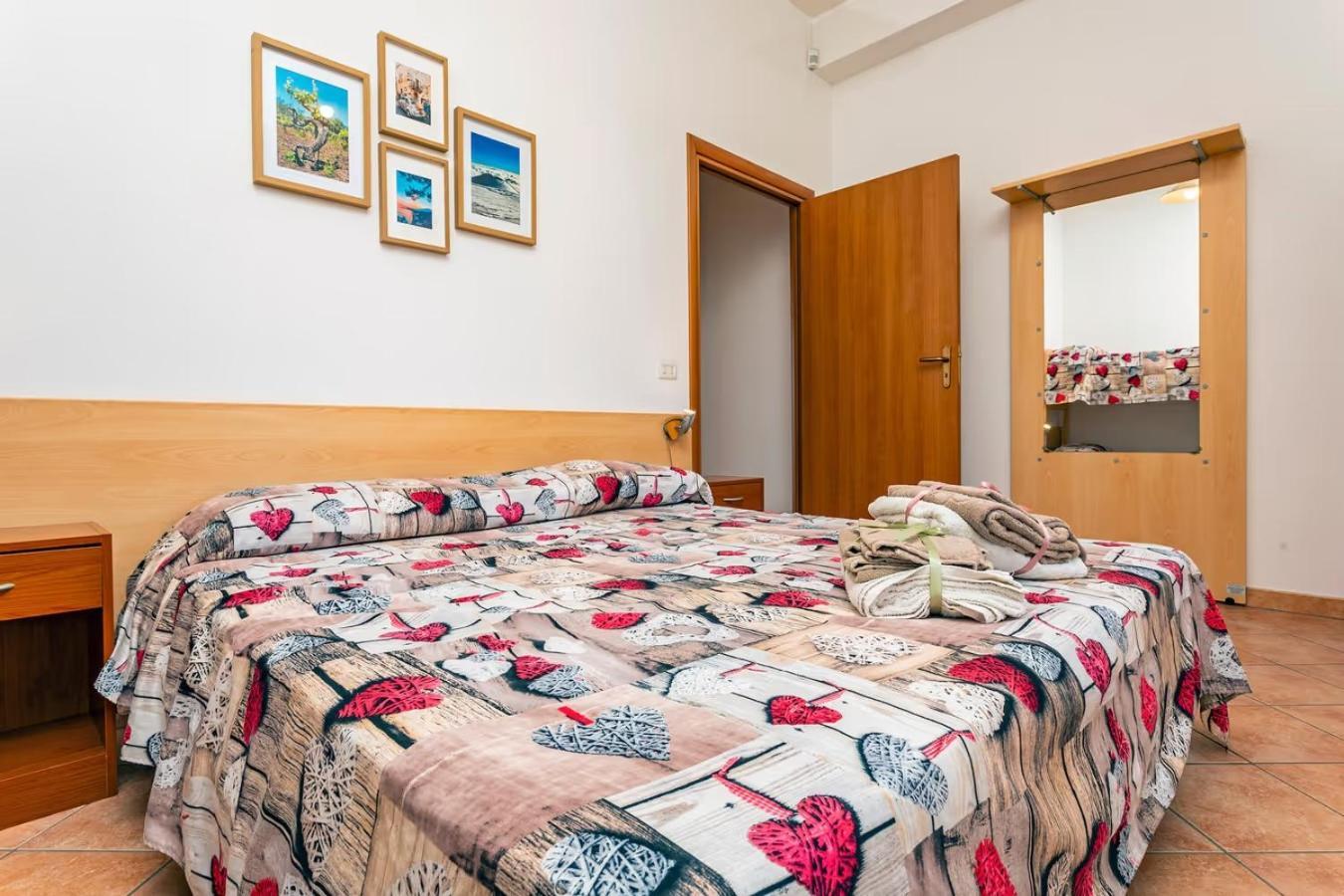 Camia Etna House Apartment Piedimonte Etneo Ngoại thất bức ảnh